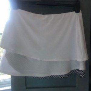 tennis skirt never worn